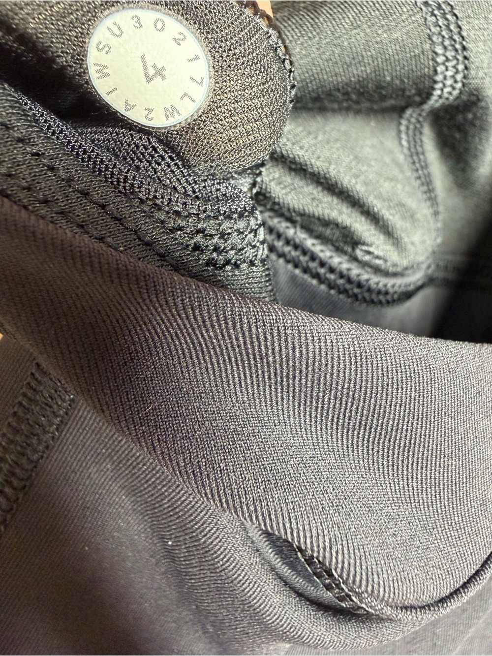 Lululemon Hold Your Form Bra Black High Support Longline Cross Back Size 4 - Picture 7 of 9